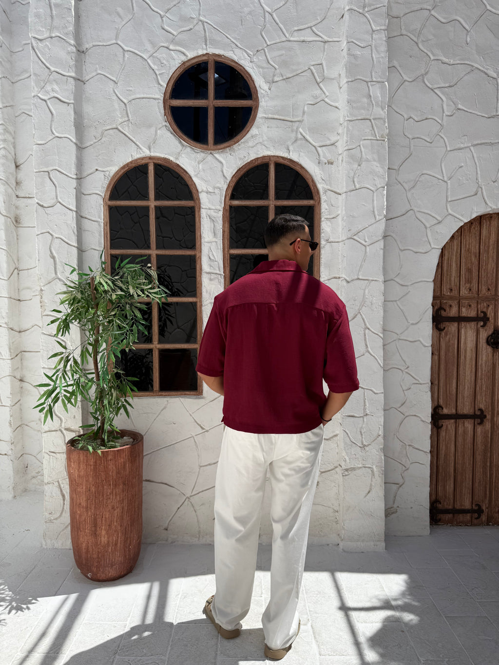 Linen shirt with half sleeves